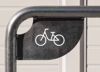 Visuel d'un arceau avec le picto vélo gravé dessus