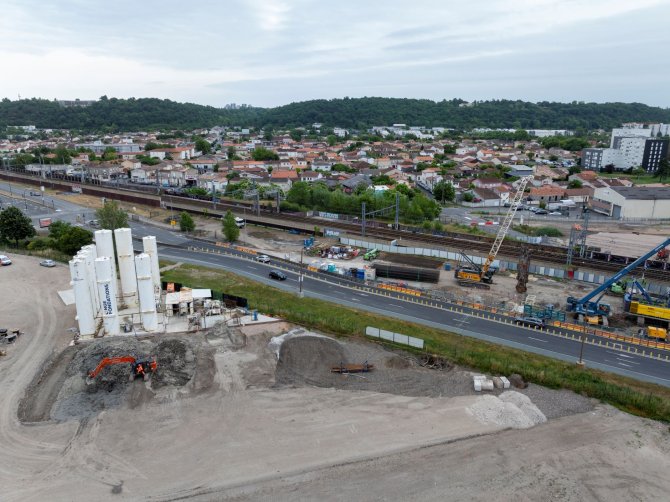vue du ciel du chantier trémie coté Floirac